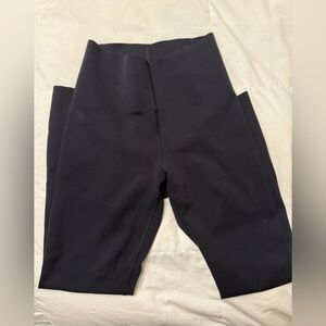 Lululemon Glow Up HR tight leggings- size 6 (length 25) EUC